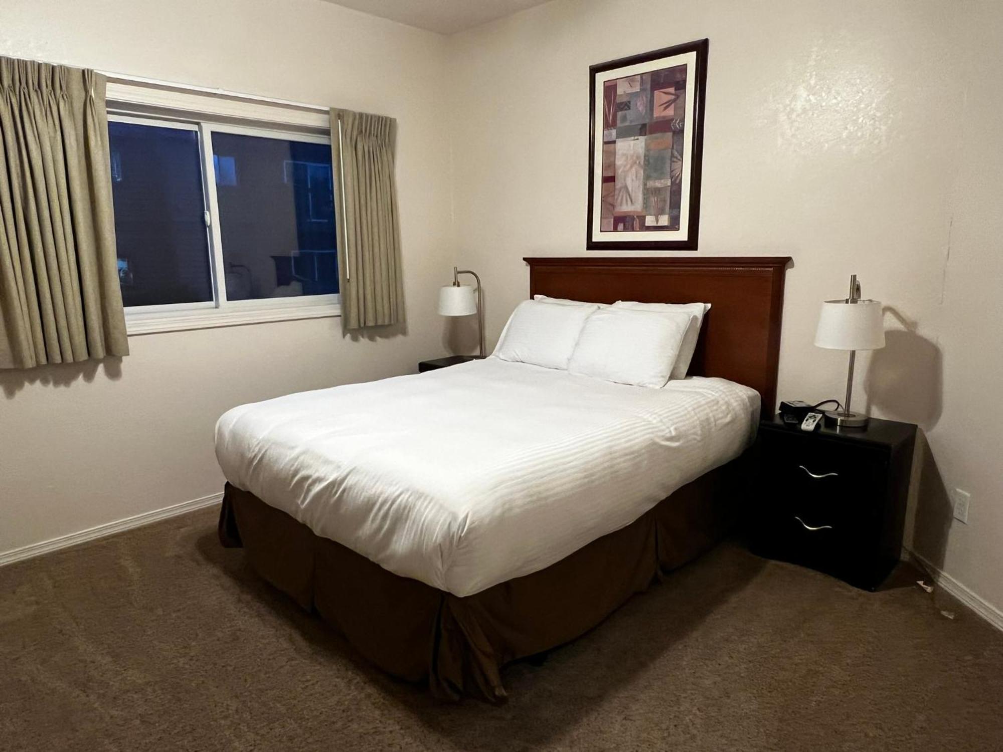 峡谷广场尊贵一室公寓和普通公寓酒店 图萨扬 外观 照片